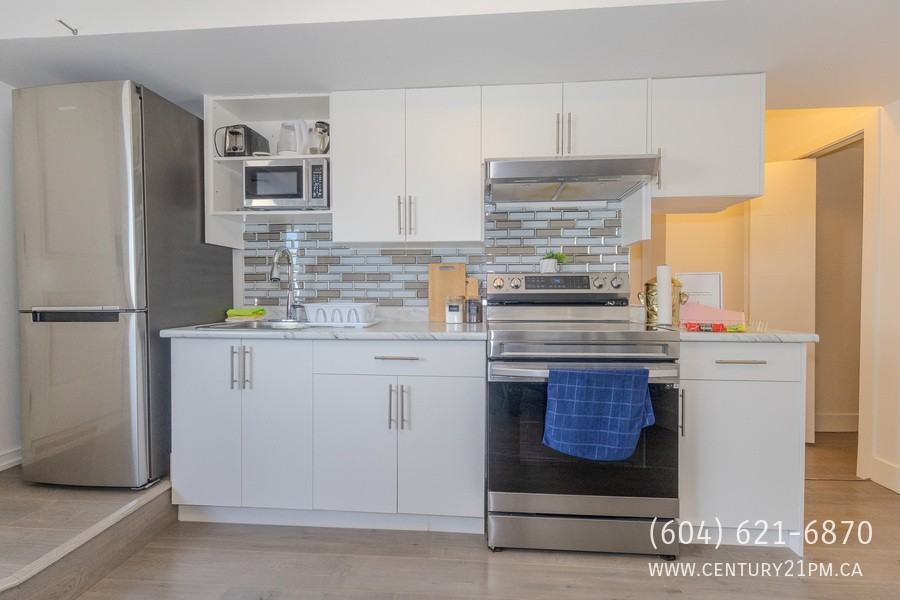 2925 Townline Rd Bsmt 1 #BS1
