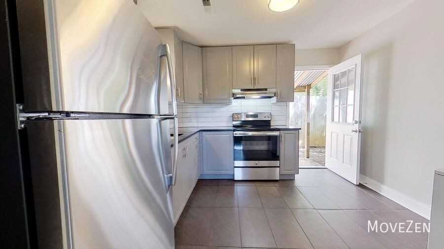 1500 Nassau Blvd - Photo 4 of 16