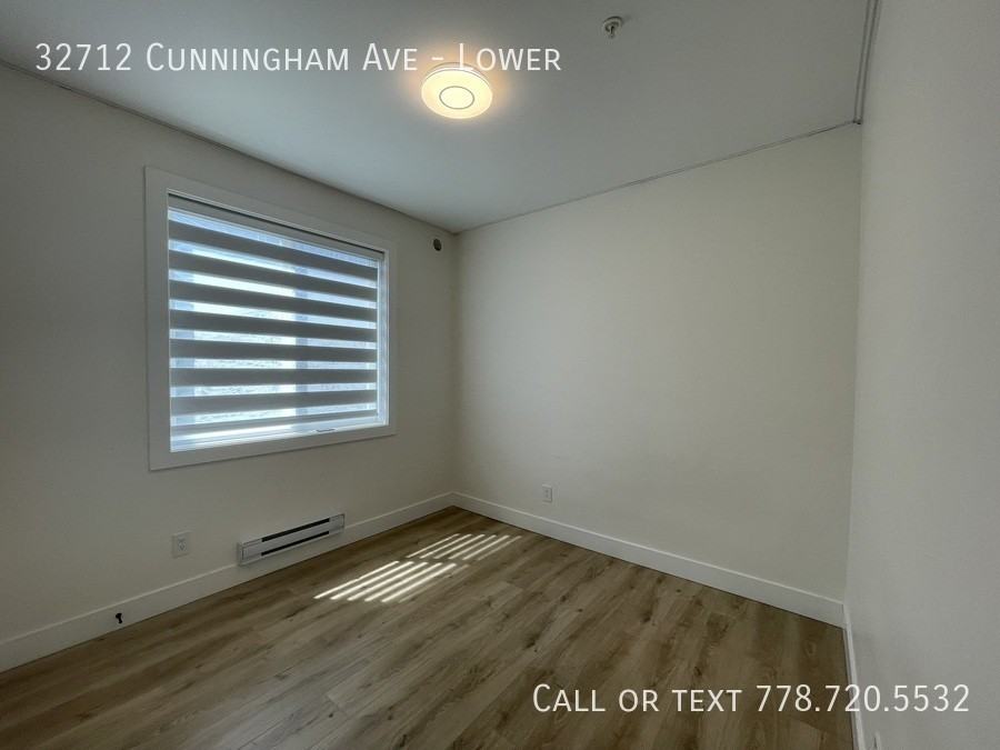 32712 Cunningham Ave - Photo 7 of 10