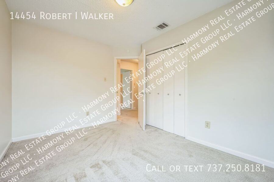 14454 Robert I Walker Blvd - Photo 5 of 19
