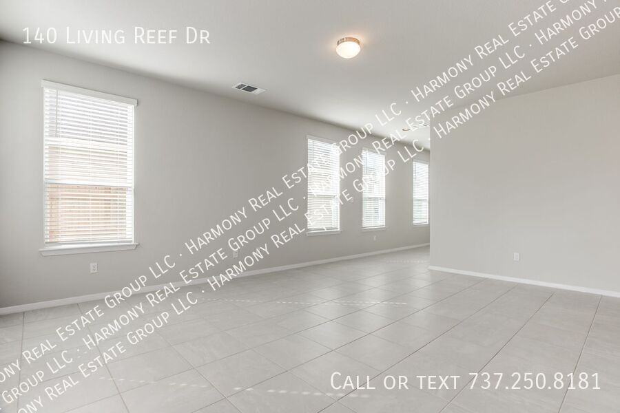 140 Living Reef Dr - Photo 5 of 26