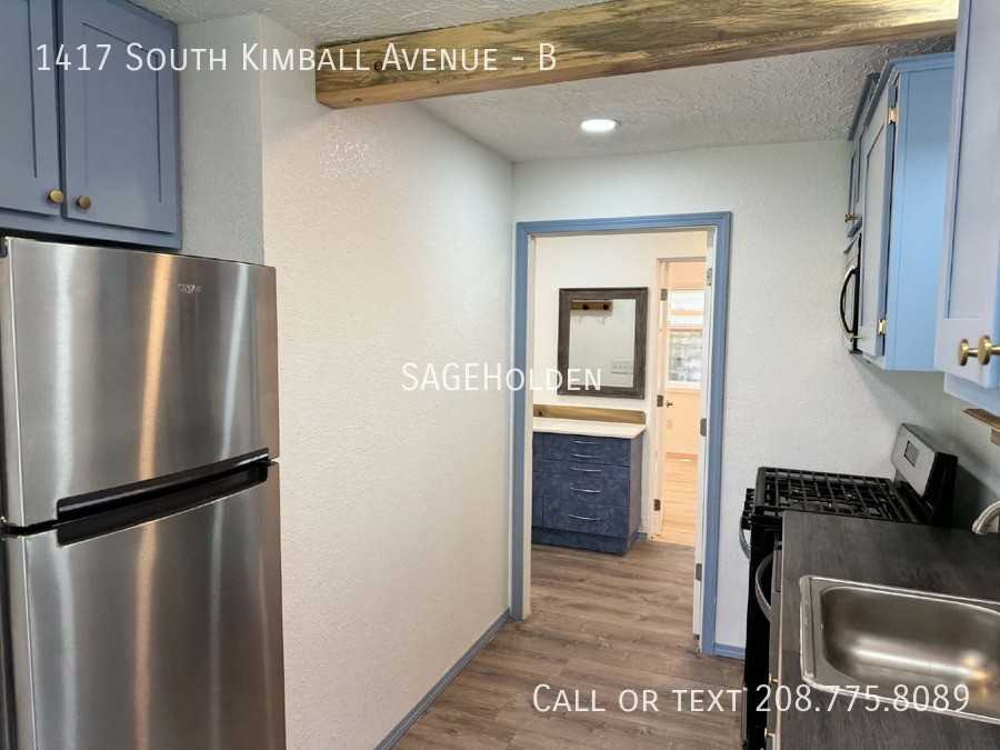 1417 S Kimball Ave #B - Photo 6 of 13