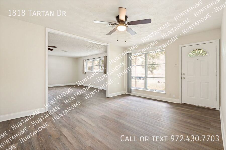 1818 Tartan Dr - Photo 2 of 12