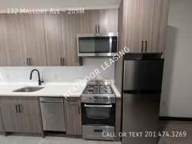 132 Mallory Ave #209M - Photo 1 of 1