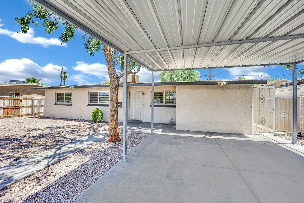 2221 Santa Clara Dr - Photo 3 of 50