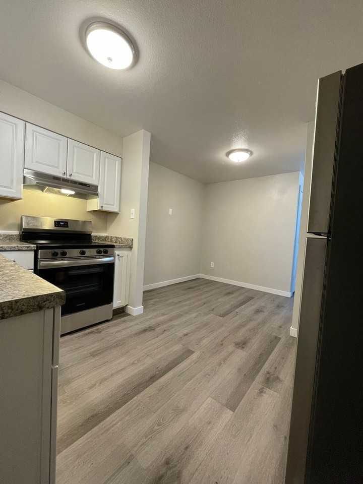 4234 Forrest Hill Rd #2 - Photo 4 of 50