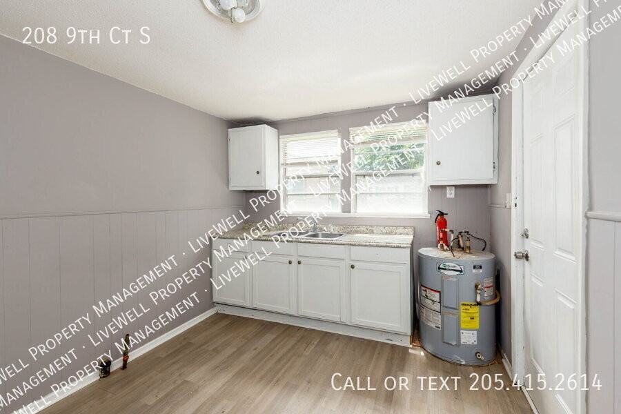 208 9th Ct S - Photo 6 of 19