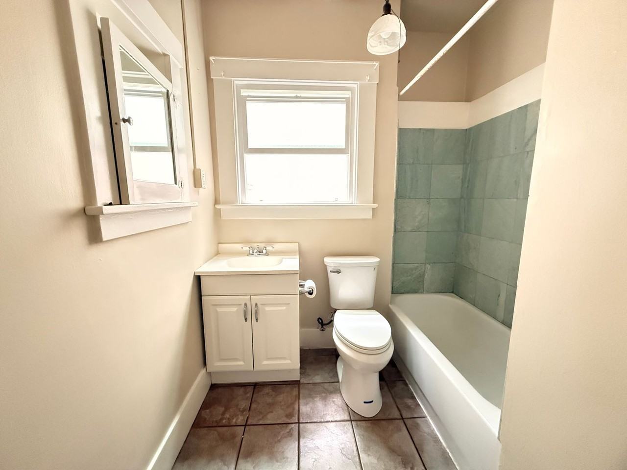 442 8th St #442-09 - Photo 5 of 21
