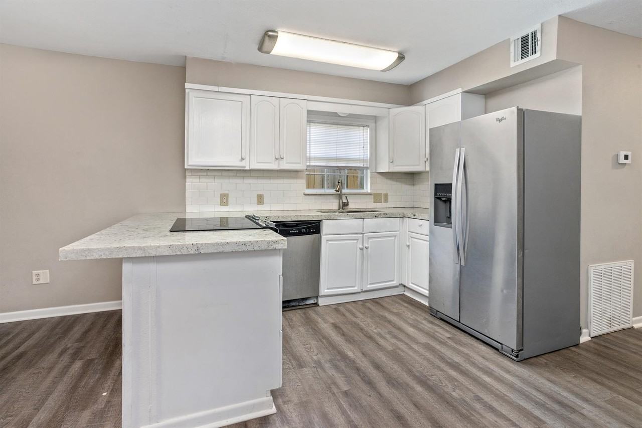 315 1/2 Rio Hondo St - Photo 2 of 18