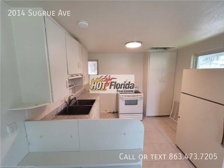 2014 Sugrue Ave - Photo 3 of 5