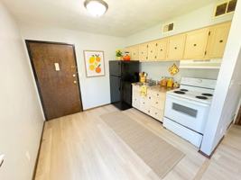 featured image of 746 Russell Rd