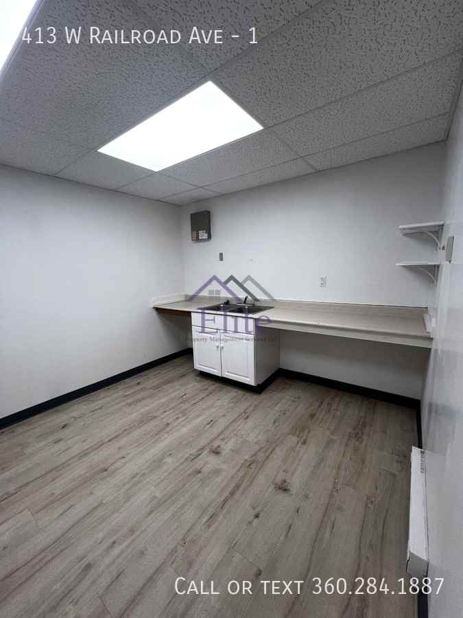 413 W Railroad Ave #1 - Photo 6 of 8