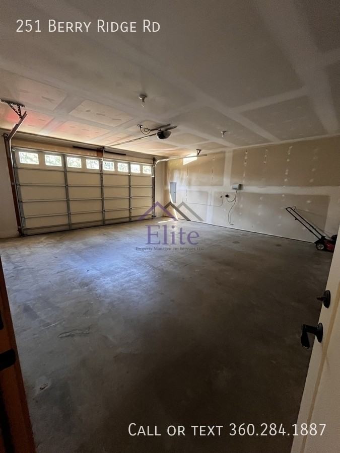 251 W Berry Ridge Rd - Photo 5 of 24