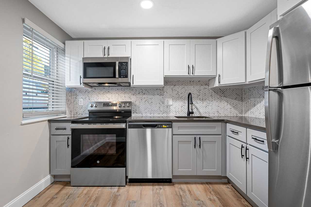 556 Mill St #205 - Photo 3 of 38