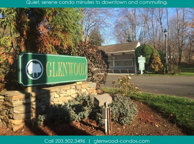 54 Greenview Ln - Photo 3 of 23