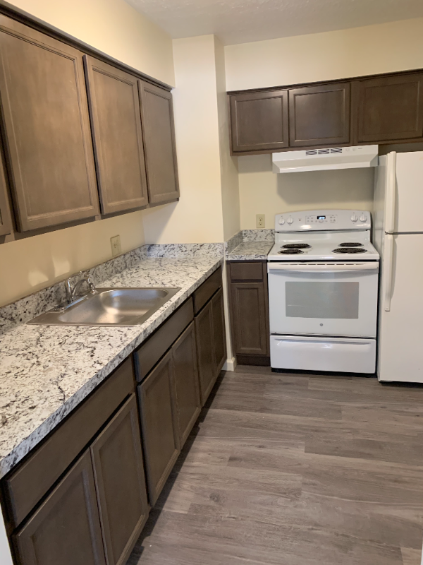 1320 Bailey Rd - Photo 4 of 6