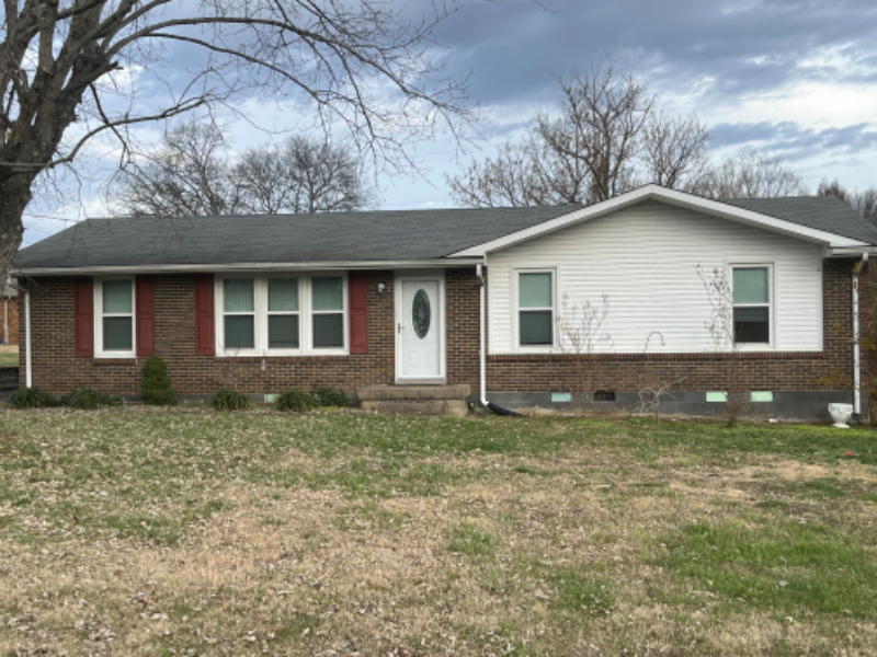 516 Center Dr - Photo 3 of 19