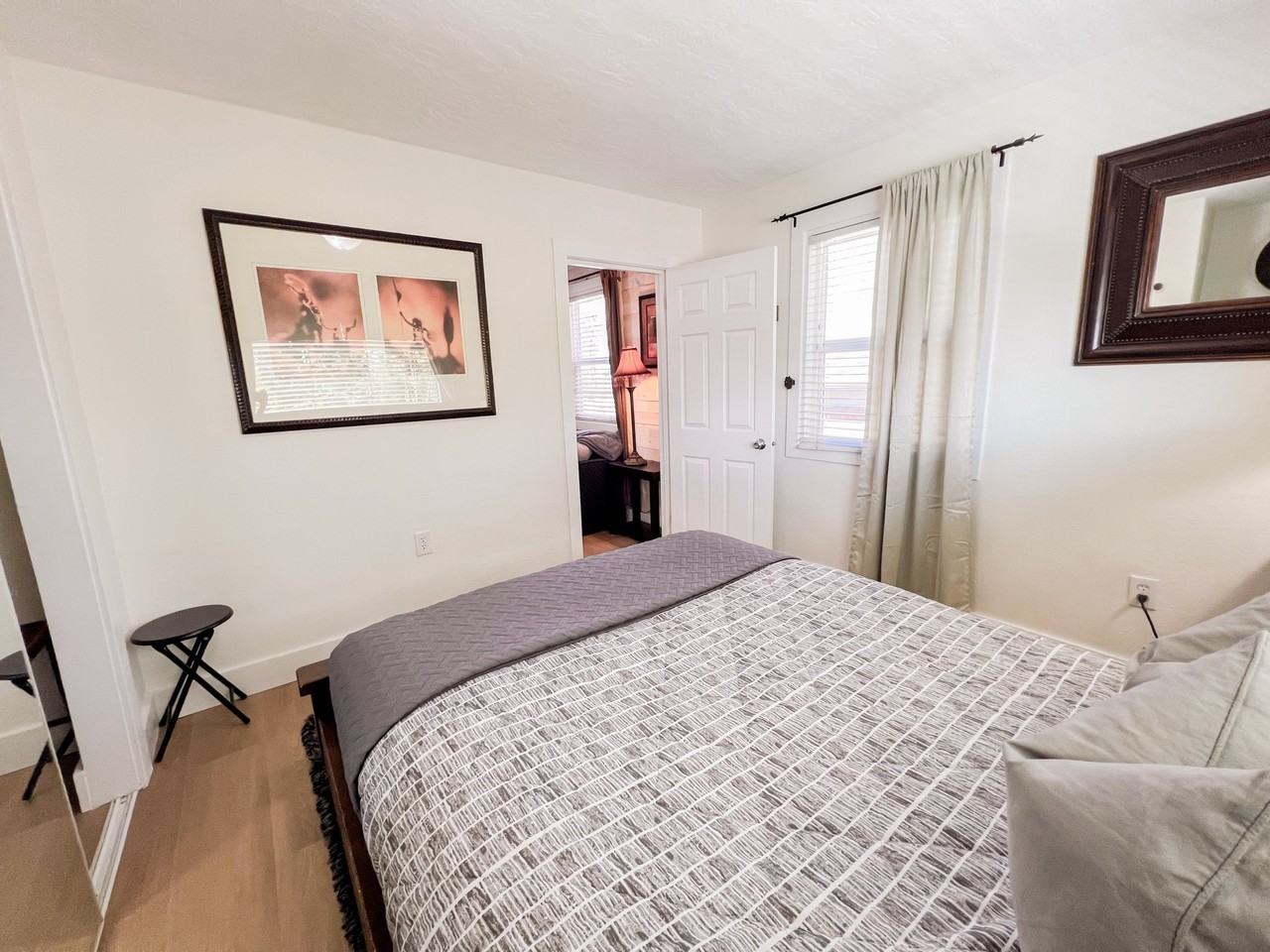333 Eastso. #5 - Photo 5 of 18