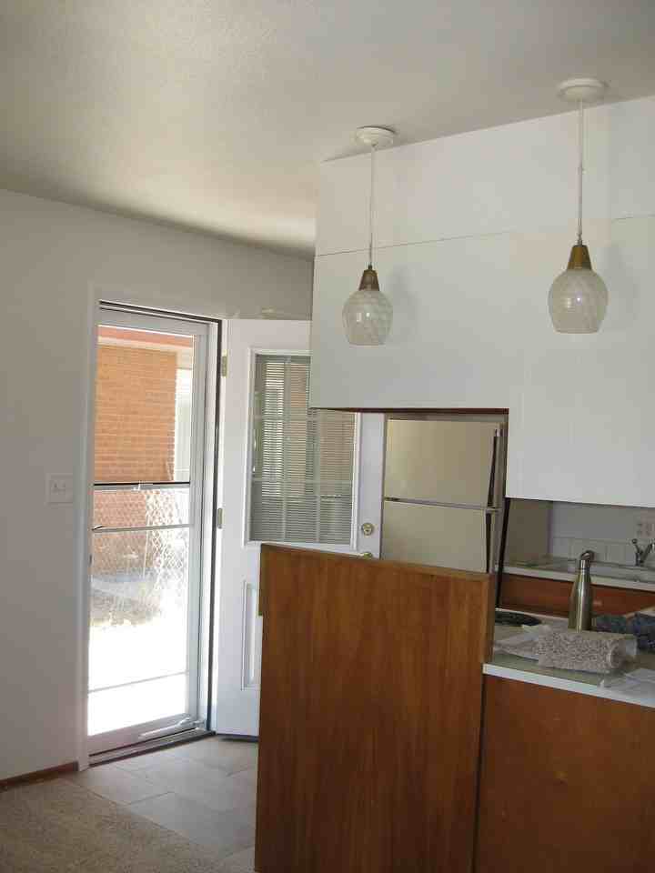 1105 Hays St - Photo 6 of 14