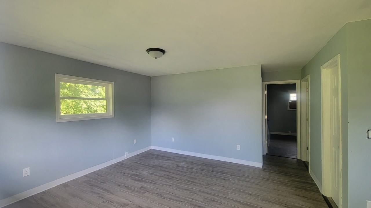 1107 N State St #1107 - Photo 5 of 6
