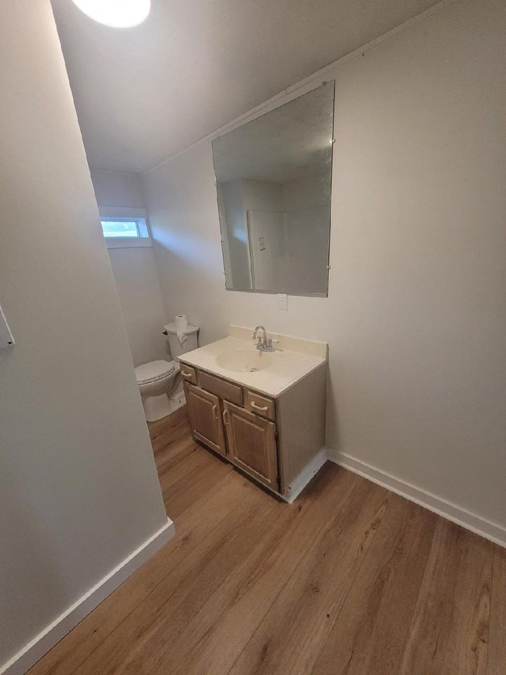 510 Goins Rd - Photo 7 of 12