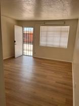 512 Cardenas Dr Se - Photo 1 of 1
