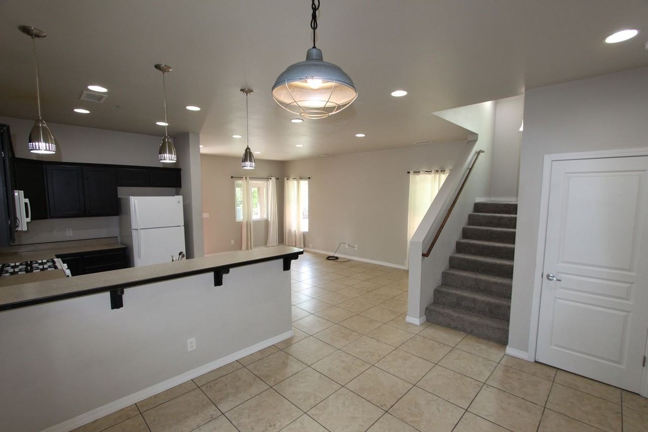 504 S O Leary St - Photo 6 of 25