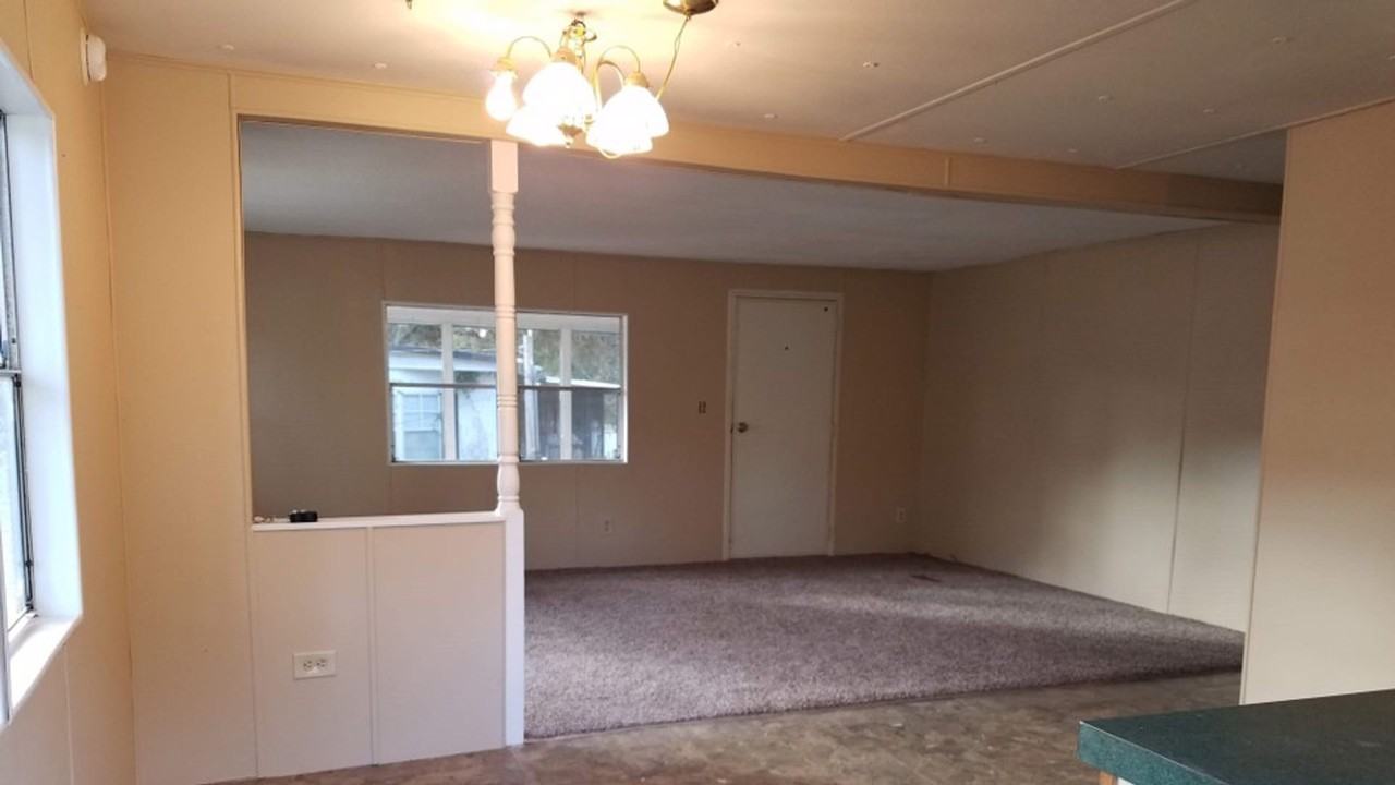 650 Se 128th Ave - Photo 6 of 13