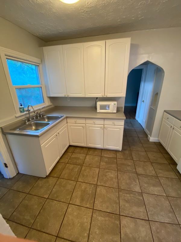 812 S Blair St - Photo 4 of 9