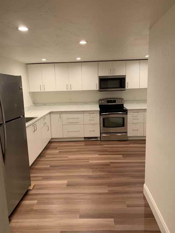 2511 Nw - Photo 4 of 14