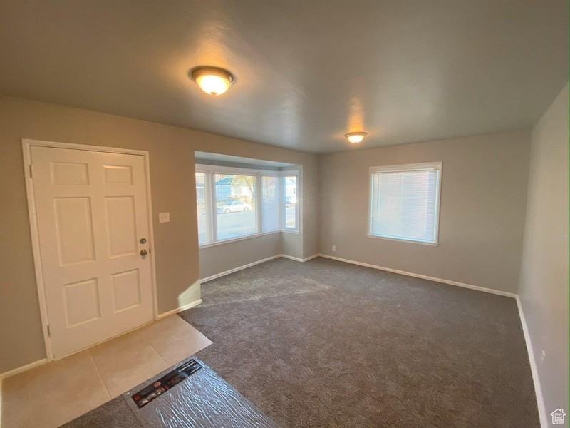 354 Brookside Dr - Photo 2 of 5