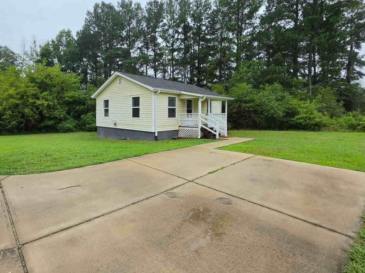 1102 E Georgia Rd - Photo 3 of 32