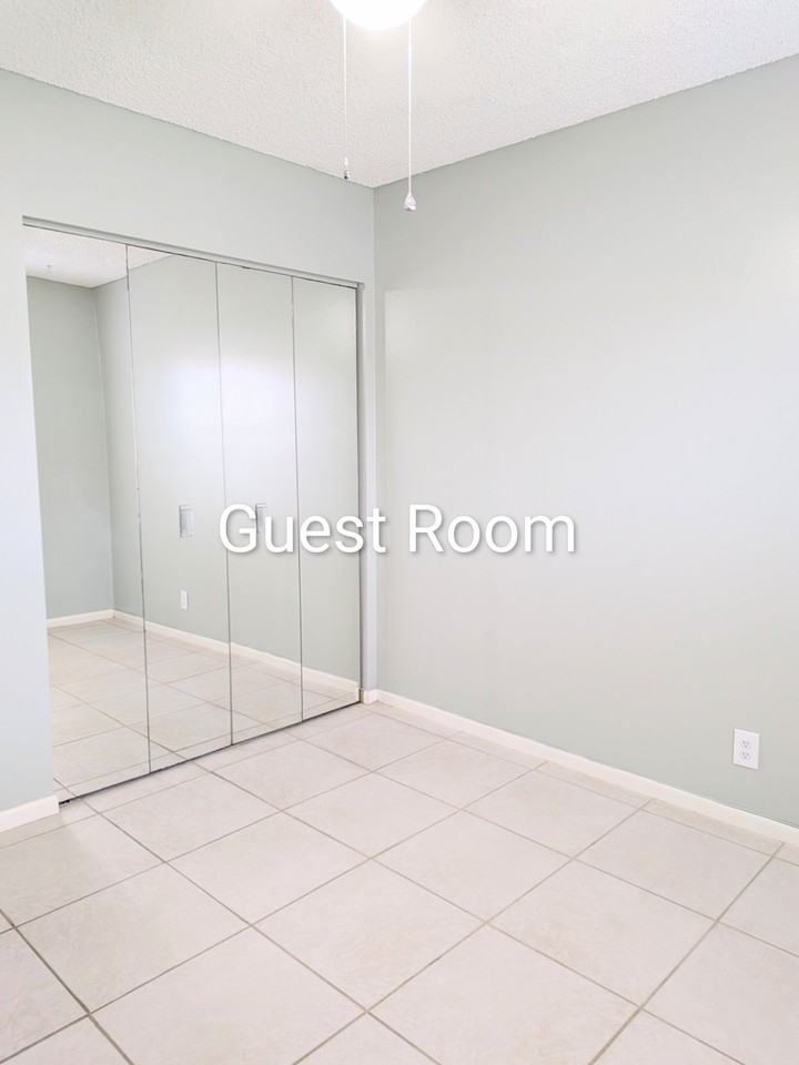 7190 Golf Colony Ct #104 - Photo 4 of 16