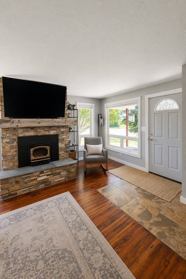 405 Morrow St - Photo 5 of 20