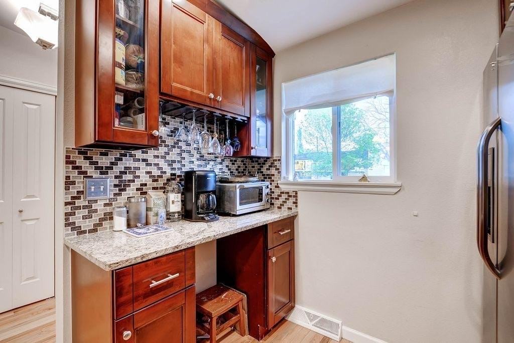 3630 E 12th Ave - Photo 4 of 19