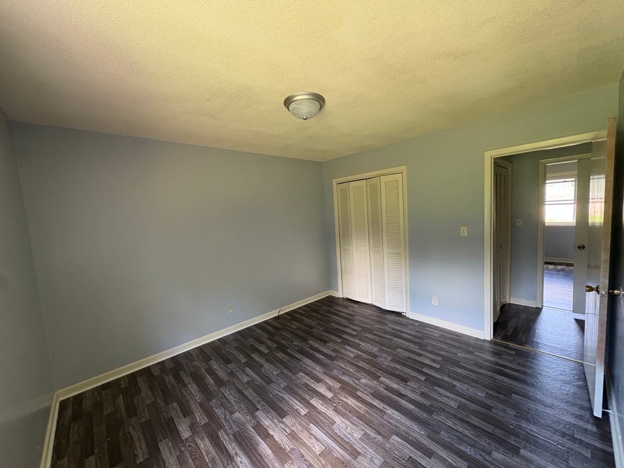 937 Kings Rd #B - Photo 7 of 10