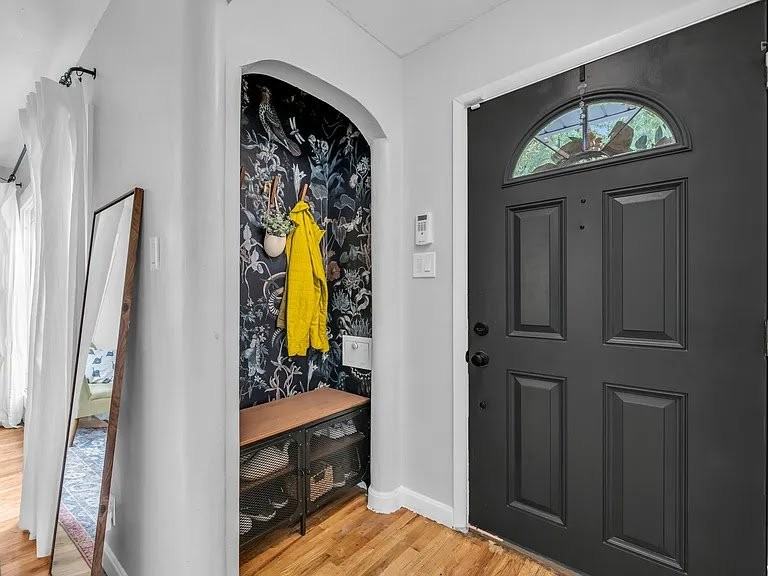 1570 Binford St - Photo 3 of 20