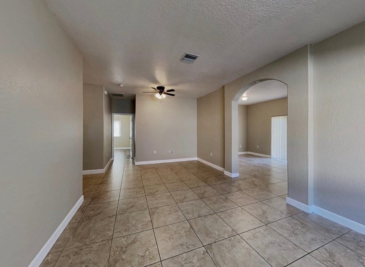 15424 Sw 183rd Ter - Photo 3 of 17