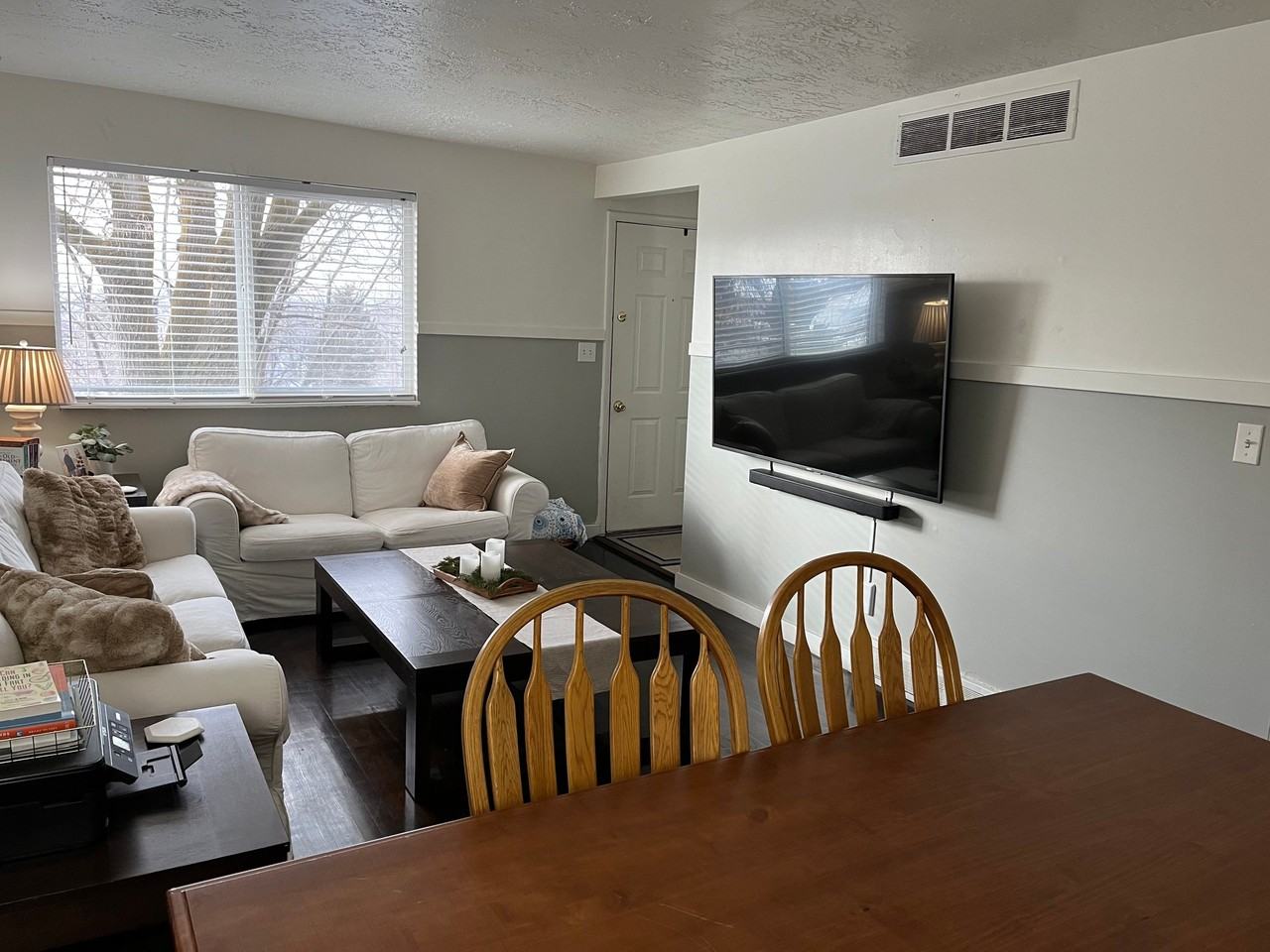 3244 Madison Ave - Photo 4 of 10