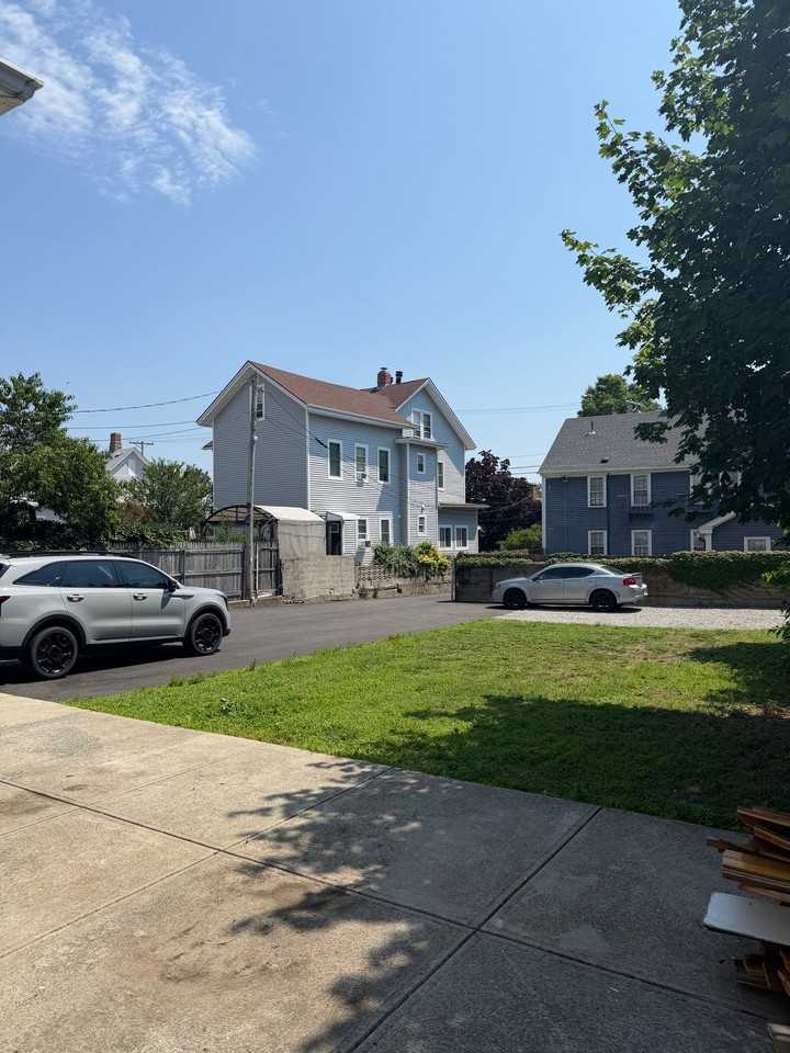 182 High St #2 - Photo 2 of 11