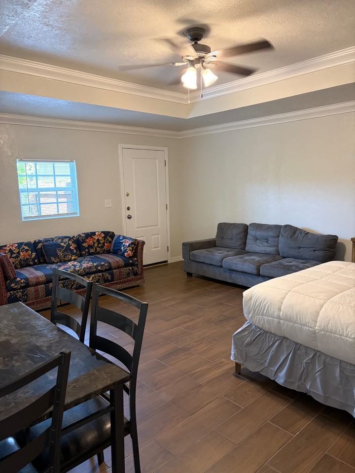 210 Ditto Ave #1 - Photo 3 of 5
