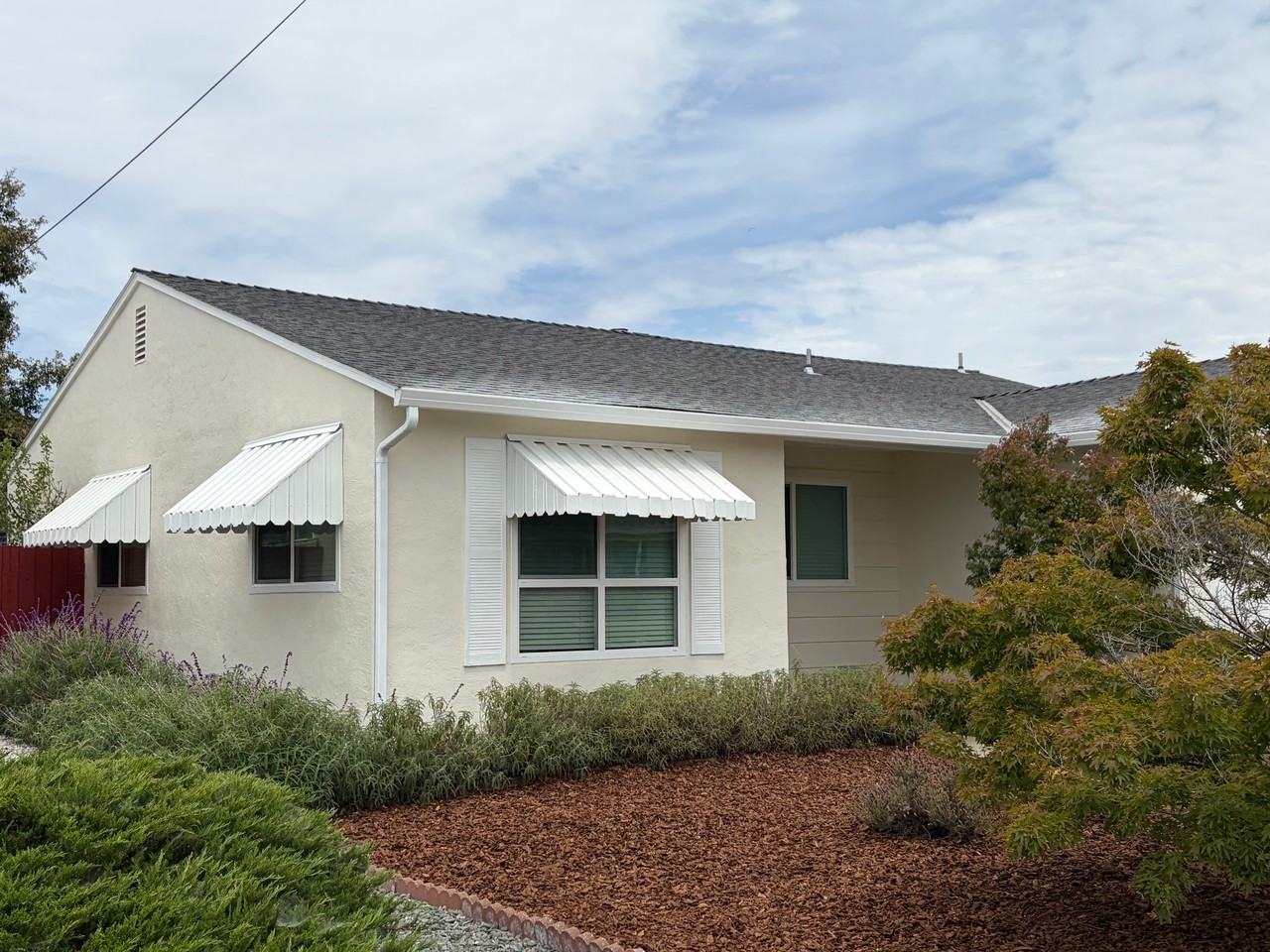 1687 Lanier Ave - Photo 2 of 20