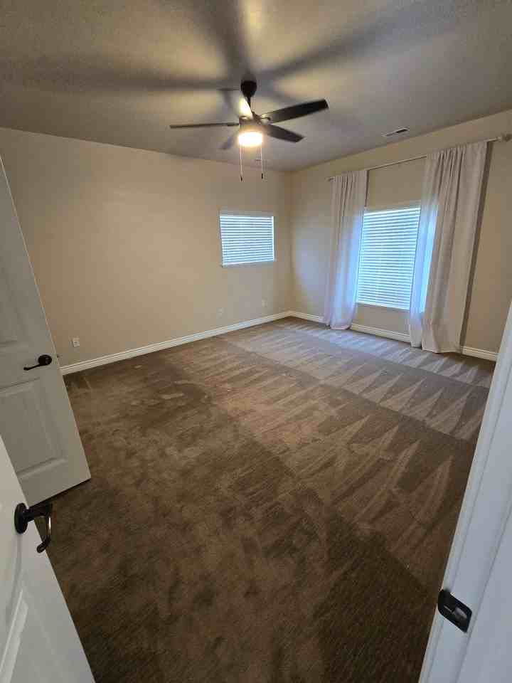 358 Waynes Ct - Photo 7 of 15