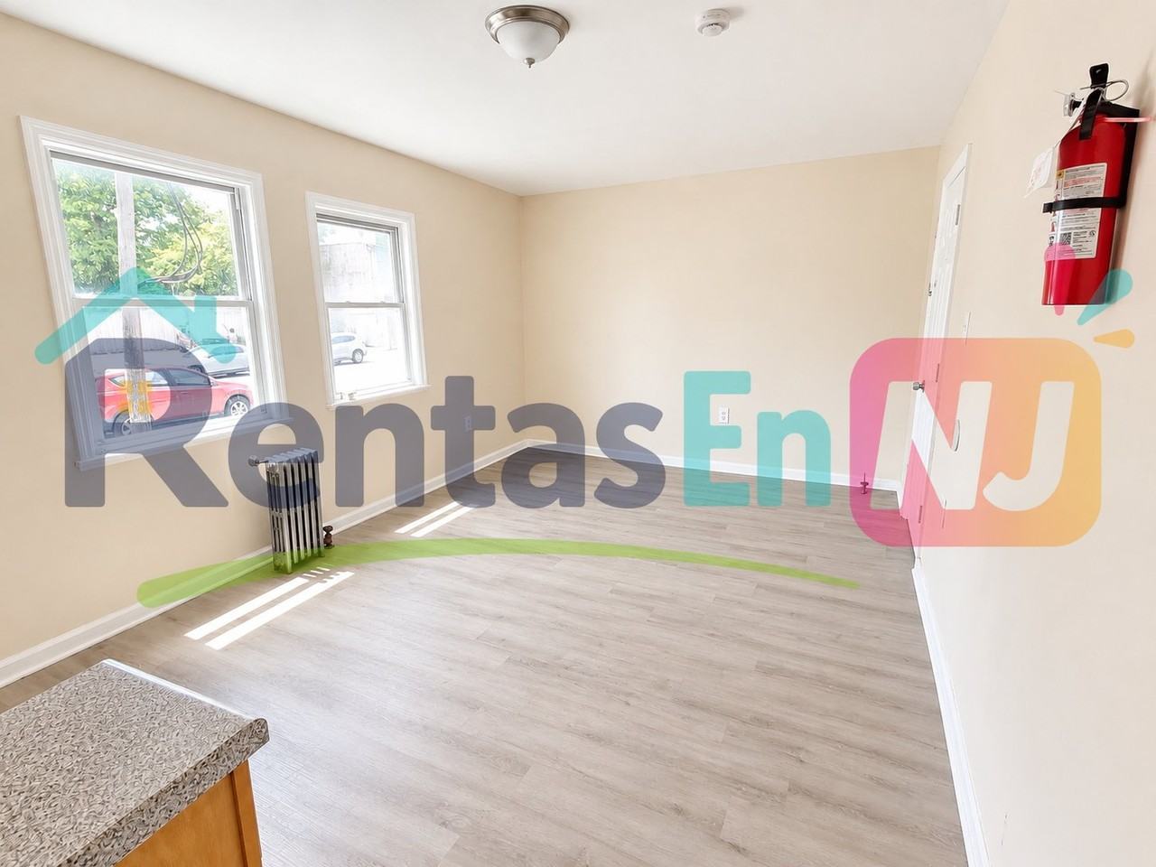 335 Myrtle Ave #1B