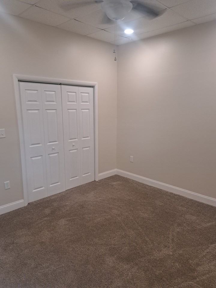 504 Roosevelt St #0 - Photo 5 of 9