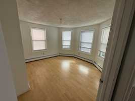 featured image of 13 Union St #3