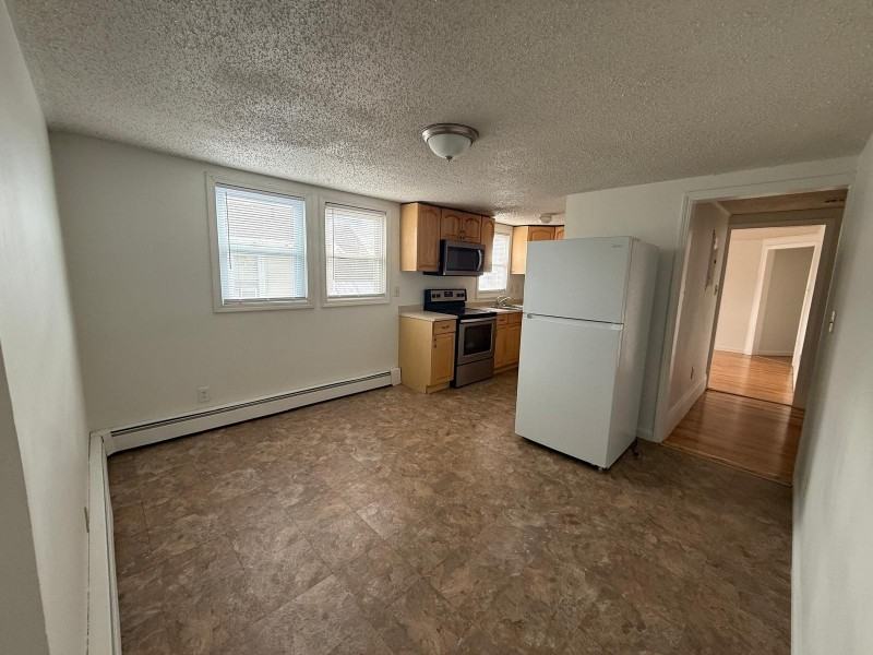 13 Union St #3 - Photo 4 of 9