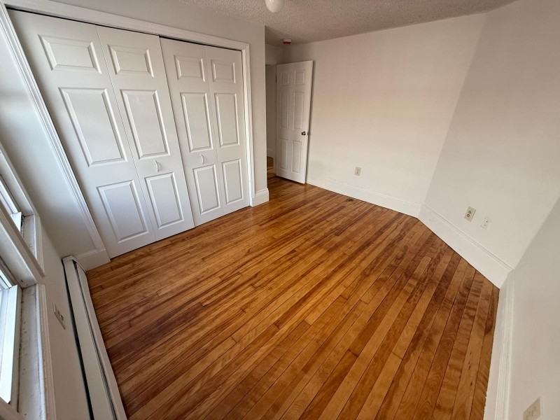 13 Union St #3 - Photo 5 of 9