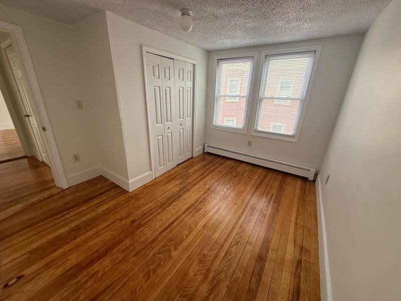 13 Union St #3 - Photo 7 of 9
