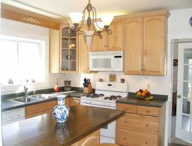 2930 N Melvina Ave #1 - Photo 1 of 1